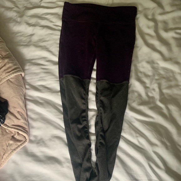 ALO LEGGINGS - Picture 3 of 4